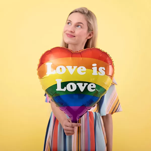 Fólia lufi, 35cm, szív alakú, Love is Love